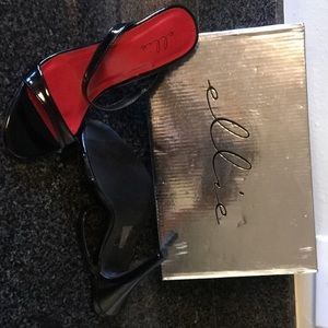 5” Heel slip on Sandal. Size:8  Color:Black